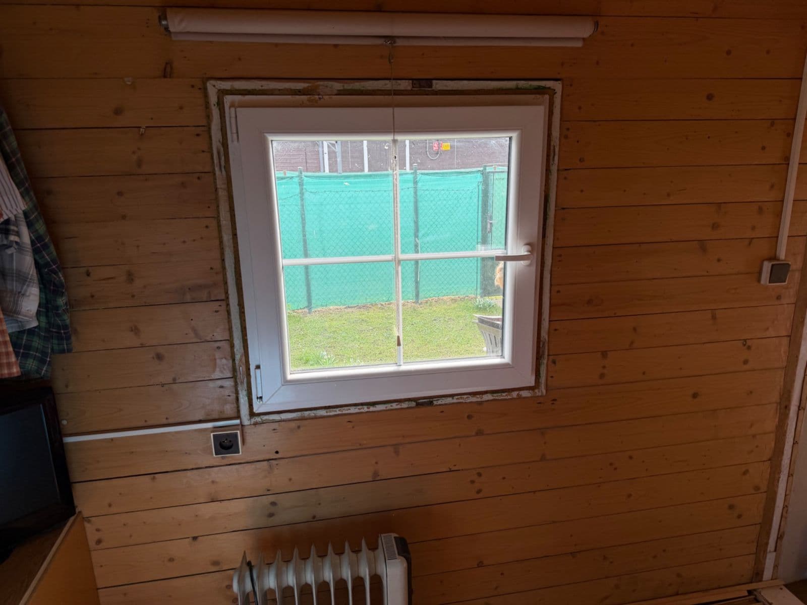 Prodej chaty, chalupy 16 m², pozemek 30 m², Jedličkovy Lázně, Černošice, Středočeský kraj Prodej chaty, chalupy 16 m², pozemek 30 m², Jedličkovy Lázně, Černošice, Středočeský kraj