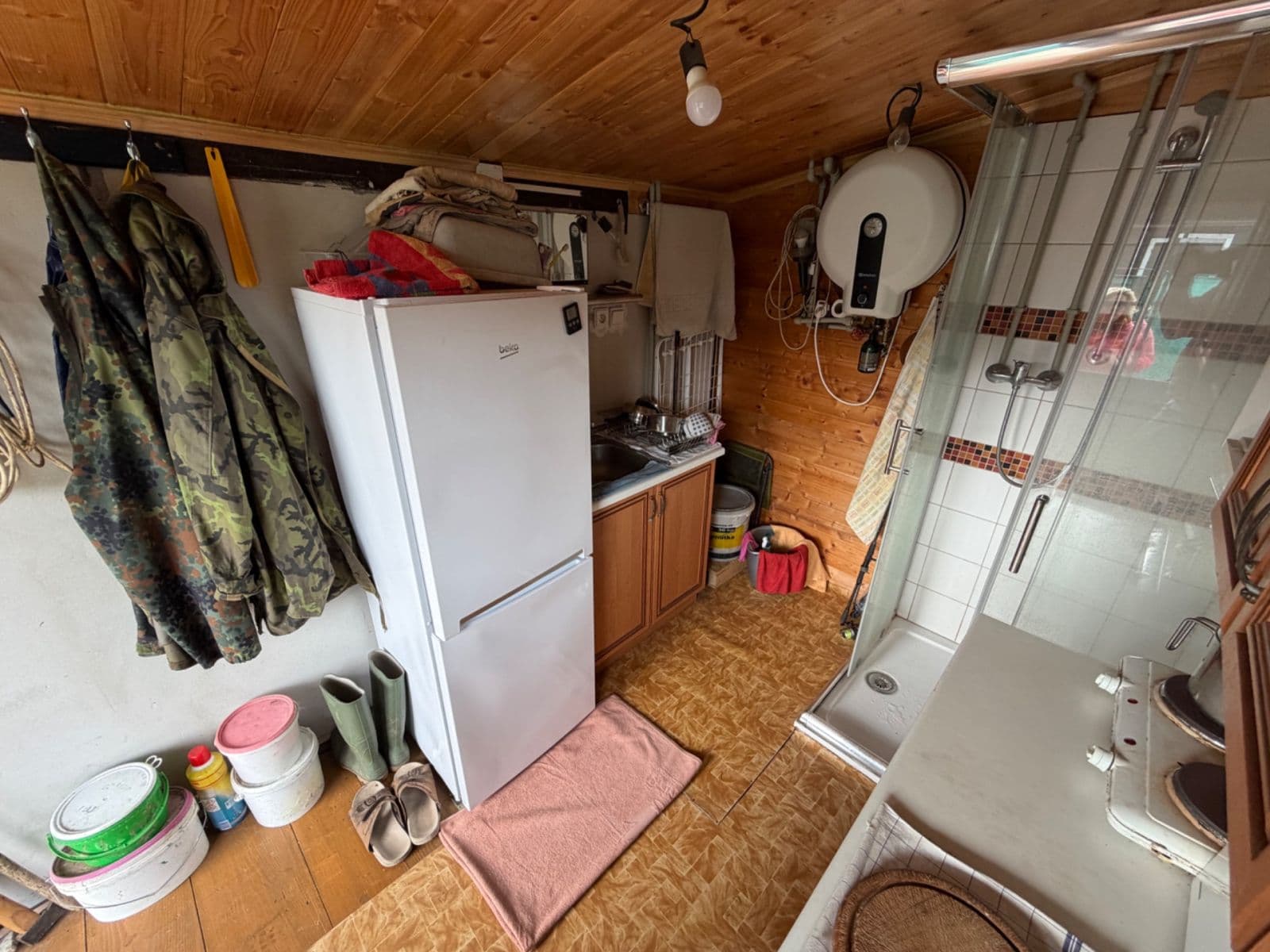 Prodej chaty, chalupy 16 m², pozemek 30 m², Jedličkovy Lázně, Černošice, Středočeský kraj Prodej chaty, chalupy 16 m², pozemek 30 m², Jedličkovy Lázně, Černošice, Středočeský kraj