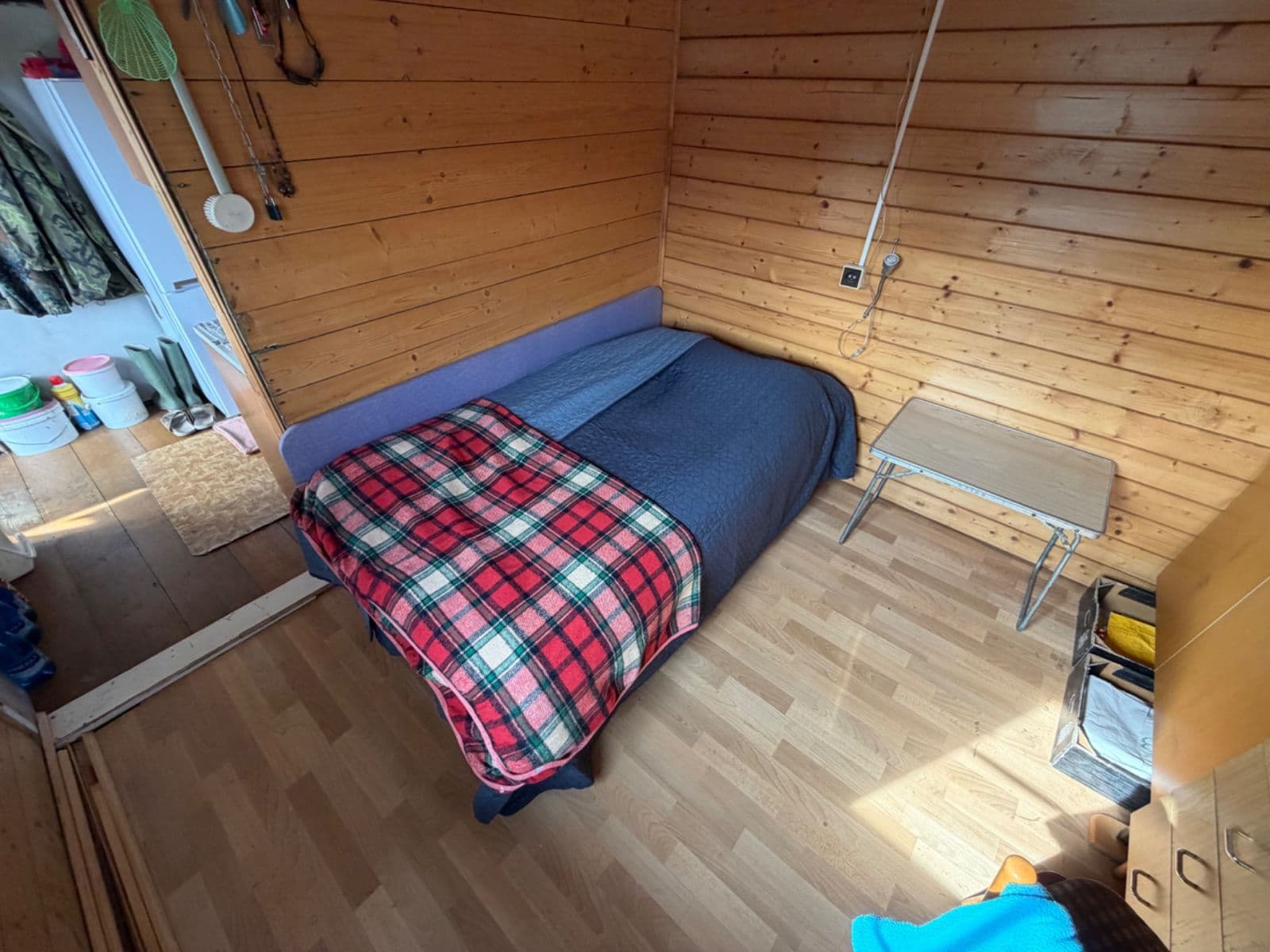 Prodej chaty, chalupy 16 m², pozemek 30 m², Jedličkovy Lázně, Černošice, Středočeský kraj Prodej chaty, chalupy 16 m², pozemek 30 m², Jedličkovy Lázně, Černošice, Středočeský kraj