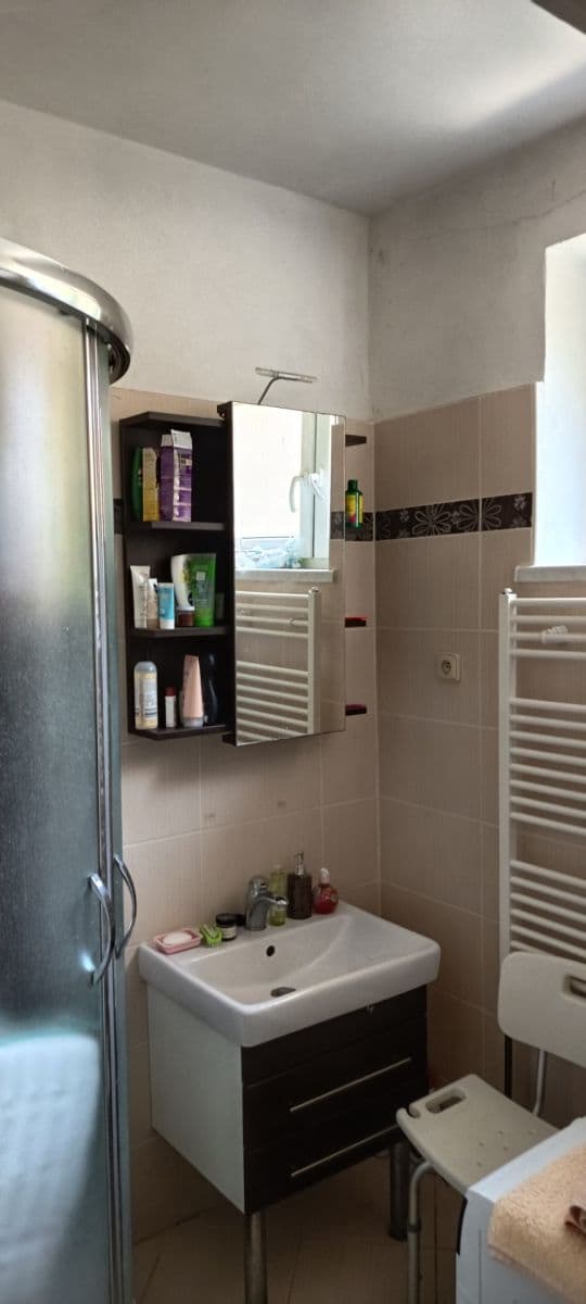 Prodej bytu 3+1 84 m², náměstí Svaté Hedviky, Opava, Moravskoslezský kraj Prodej bytu 3+1 84 m², náměstí Svaté Hedviky, Opava, Moravskoslezský kraj