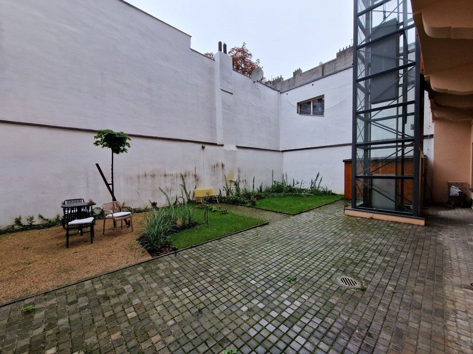 Pronájem bytu 3+kk 75 m², Křižíkova, Praha, Praha Pronájem bytu 3+kk 75 m², Křižíkova, Praha, Praha