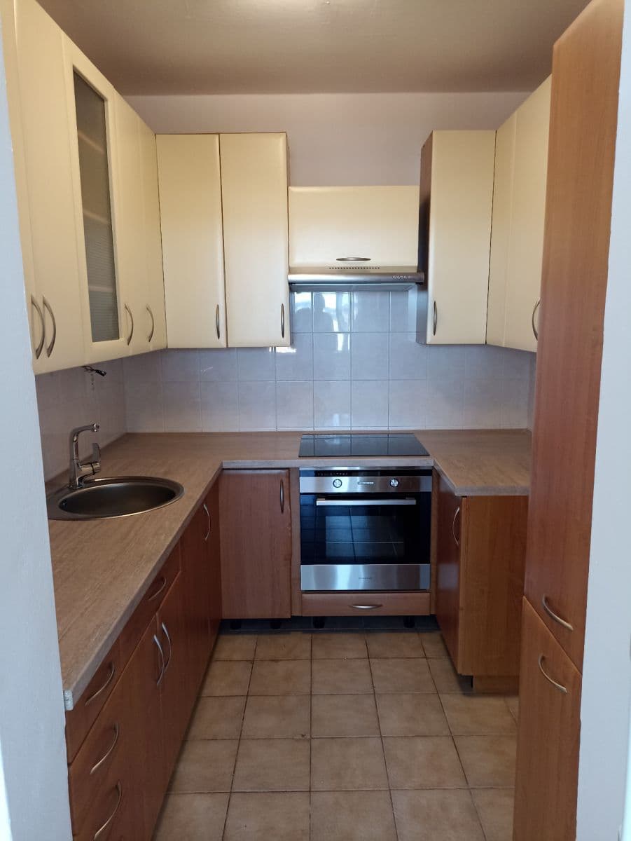 Prodej bytu 2+kk 45 m², Krouzova, Praha, Praha Prodej bytu 2+kk 45 m², Krouzova, Praha, Praha
