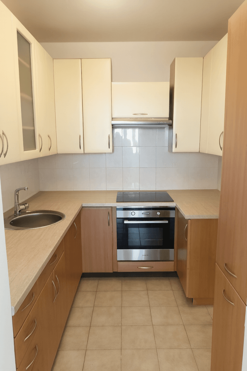 Prodej bytu 2+kk 45 m², Krouzova, Praha, Praha Prodej bytu 2+kk 45 m², Krouzova, Praha, Praha
