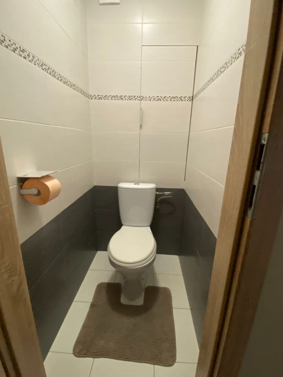 Prodej bytu 4+kk 76 m², Střelničná, Praha, Praha Prodej bytu 4+kk 76 m², Střelničná, Praha, Praha