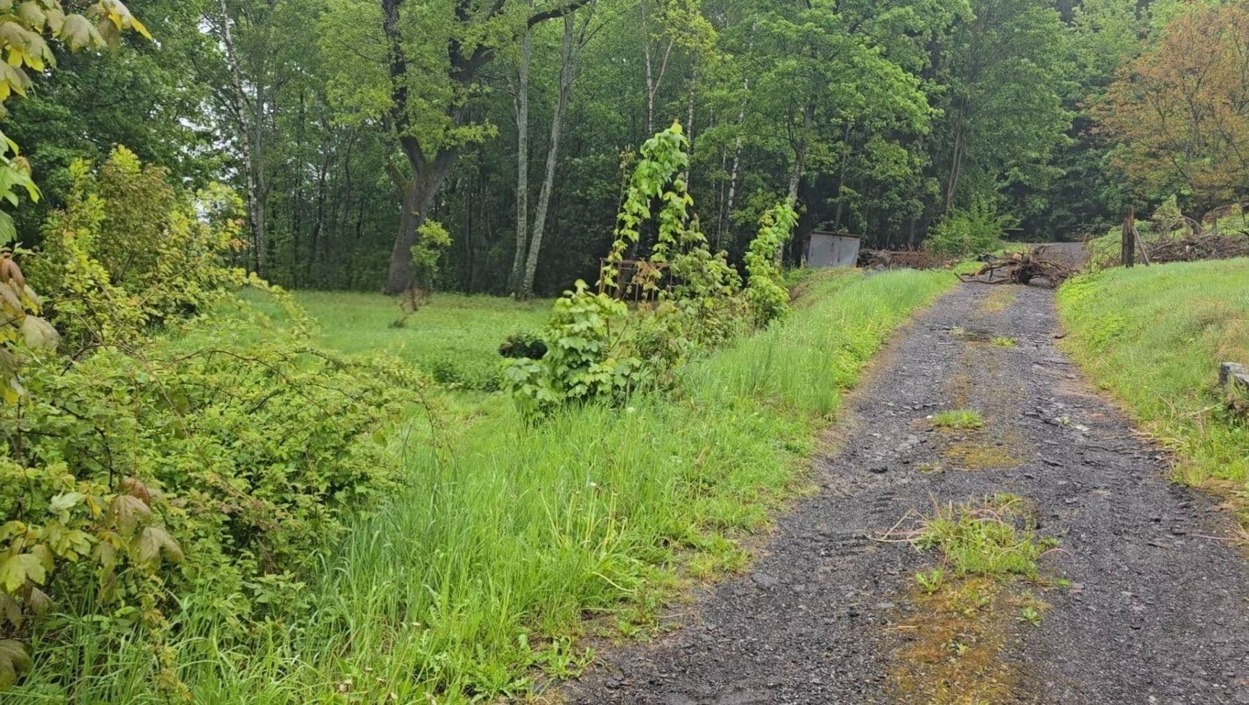 Prodej pozemku 1.070 m², Jablonec nad Nisou, Liberecký kraj Prodej pozemku 1.070 m², Jablonec nad Nisou, Liberecký kraj
