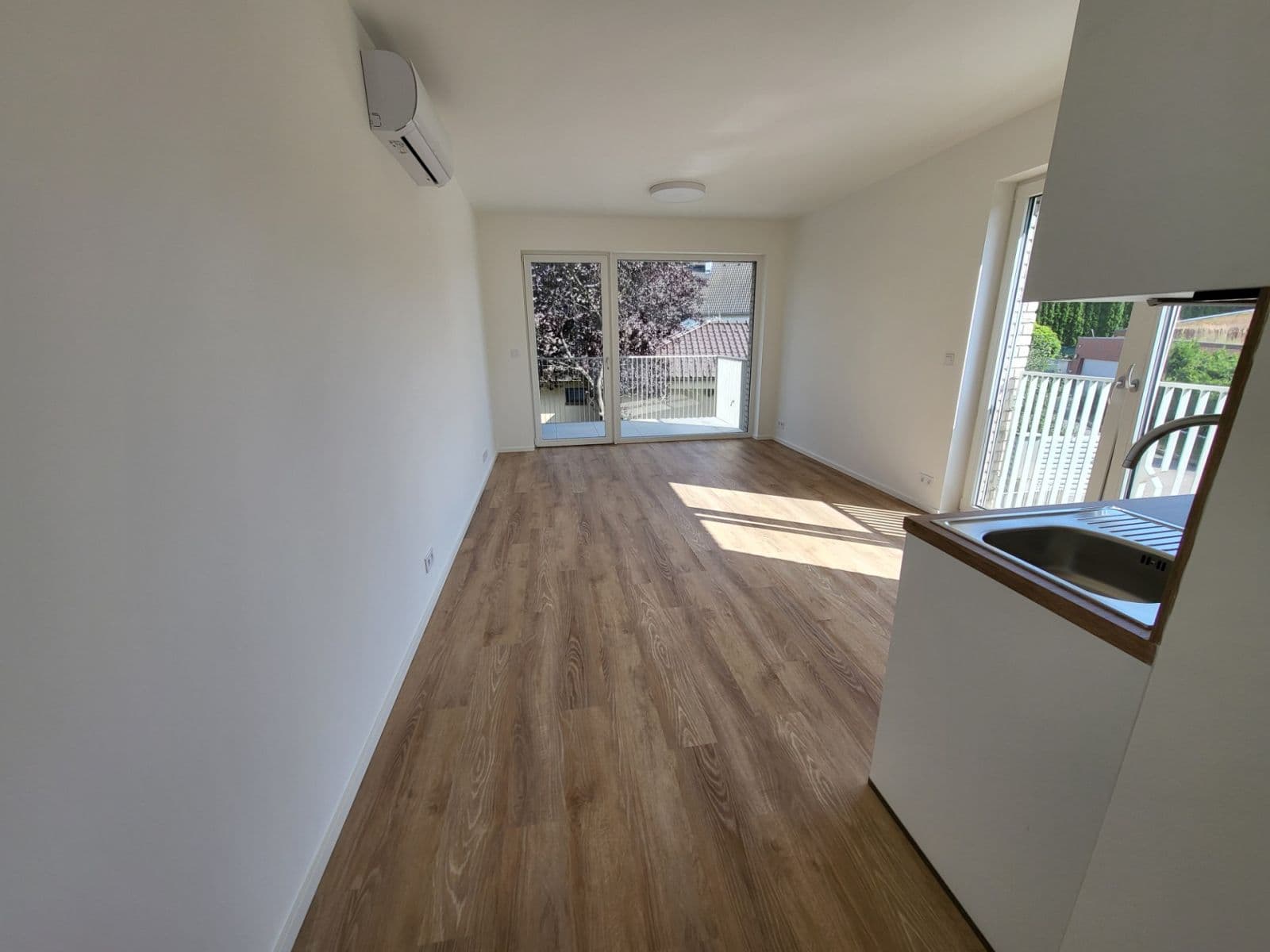 Pronájem bytu 1+kk 31 m², Podbělová, Praha, Praha Pronájem bytu 1+kk 31 m², Podbělová, Praha, Praha