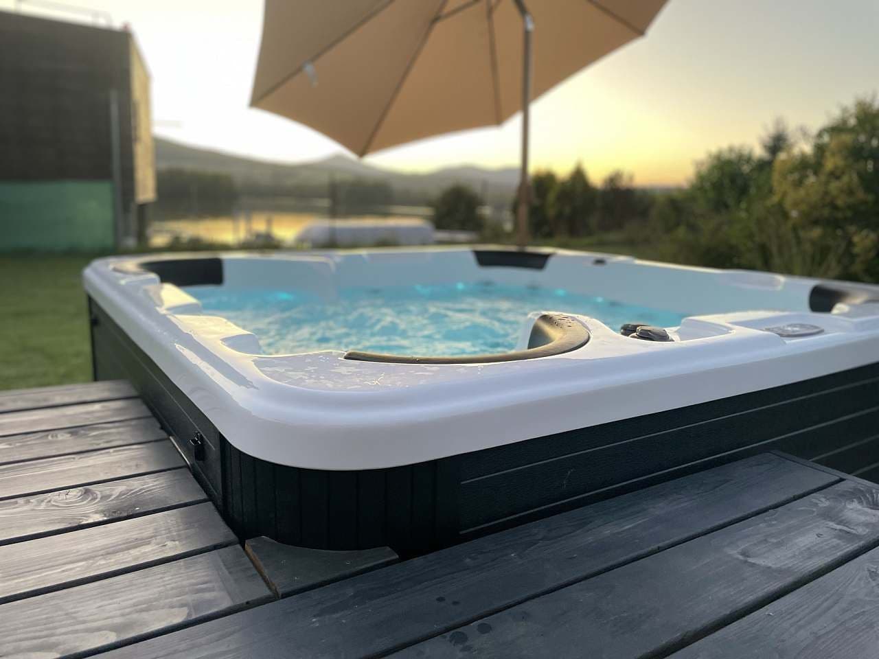 Pronájem chaty, chalupy, Píšťany, Ústecký kraj Pronájem chaty, chalupy, Píšťany, Ústecký kraj