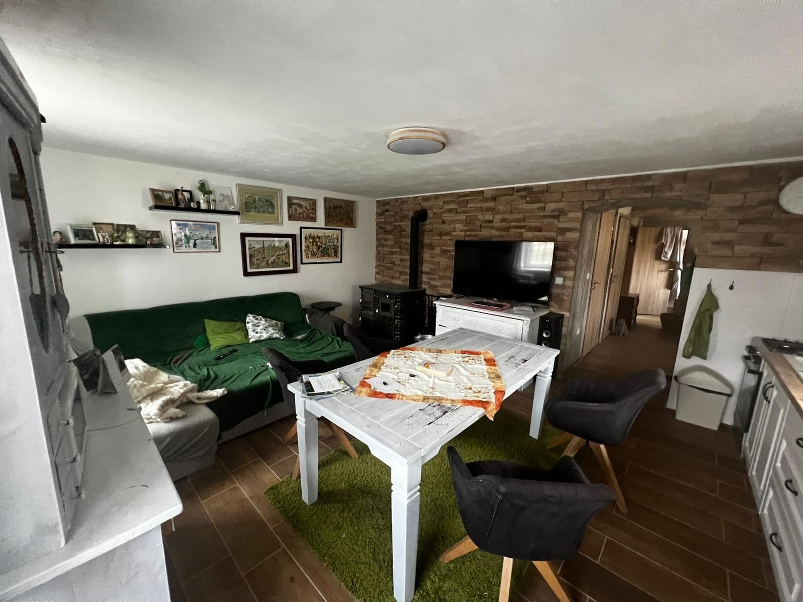 Prodej domu 160 m², pozemek 6.276 m², Vinary, Královéhradecký kraj Prodej domu 160 m², pozemek 6.276 m², Vinary, Královéhradecký kraj