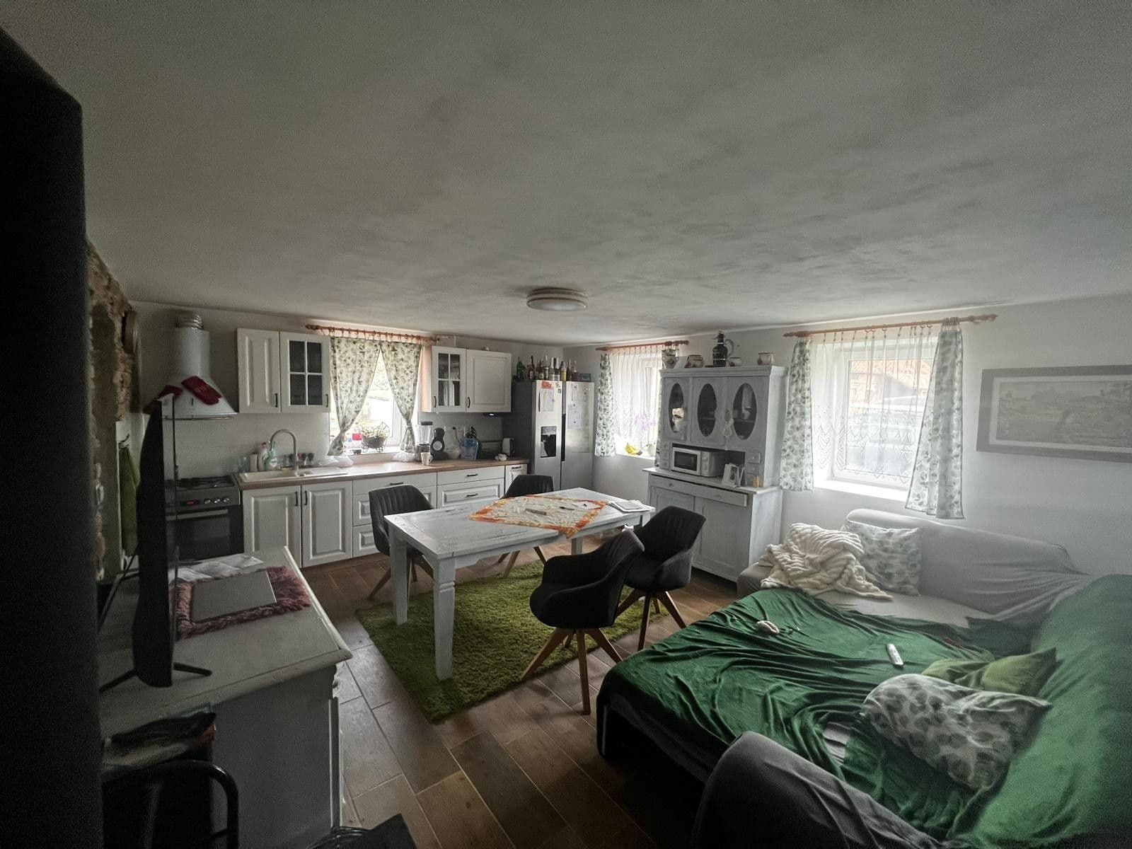 Prodej domu 160 m², pozemek 6.276 m², Vinary, Královéhradecký kraj Prodej domu 160 m², pozemek 6.276 m², Vinary, Královéhradecký kraj