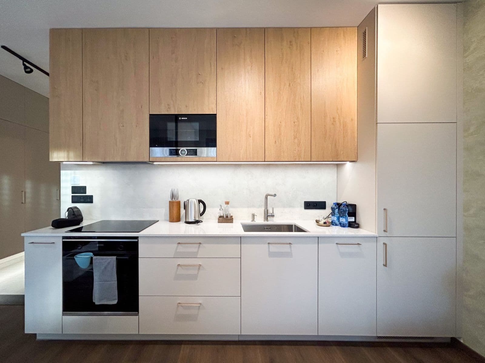 Pronájem bytu 1+kk 32 m², Olgy Havlové, Praha, Praha Pronájem bytu 1+kk 32 m², Olgy Havlové, Praha, Praha