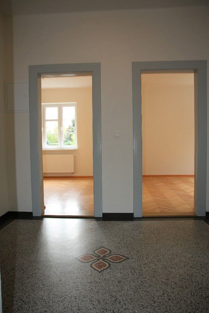 Pronájem bytu 2+1 73 m², Na Okrouhlíku, Praha, Praha Pronájem bytu 2+1 73 m², Na Okrouhlíku, Praha, Praha