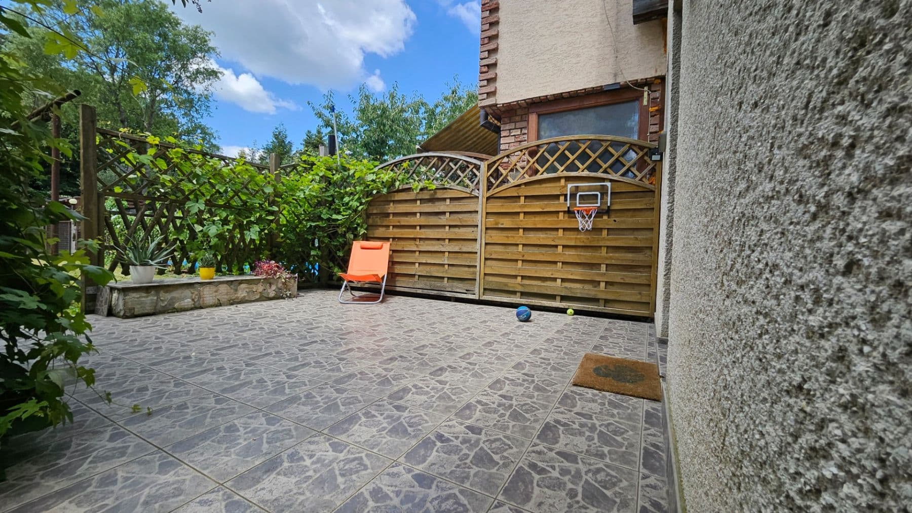 Prodej domu 120 m², pozemek 650 m², Čulenova, Žilina, Žilinský kraj Prodej domu 120 m², pozemek 650 m², Čulenova, Žilina, Žilinský kraj