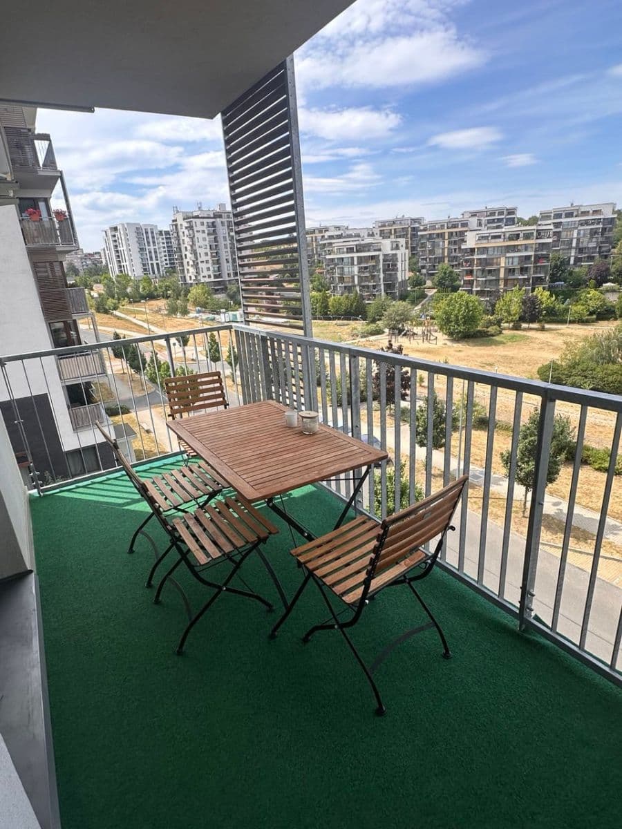 Pronájem bytu 3+kk 85 m², Učňovská, Praha, Praha Pronájem bytu 3+kk 85 m², Učňovská, Praha, Praha