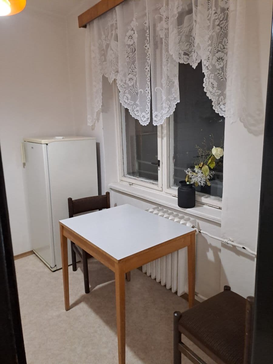 Pronájem bytu 2+1 45 m², Třeboňská, Praha, Praha Pronájem bytu 2+1 45 m², Třeboňská, Praha, Praha