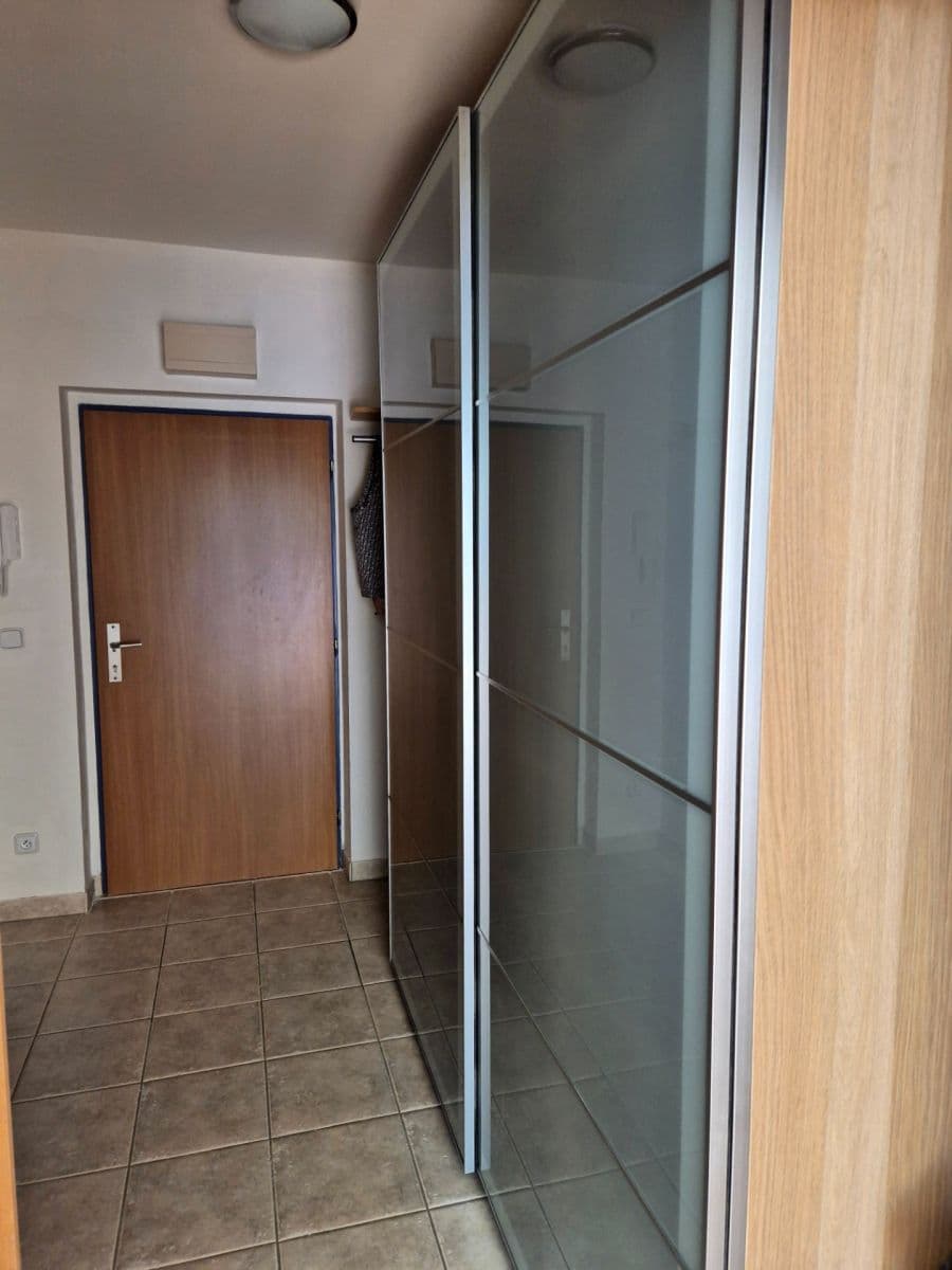 Pronájem bytu 1+kk 33 m², Kudrnova, Praha, Praha Pronájem bytu 1+kk 33 m², Kudrnova, Praha, Praha