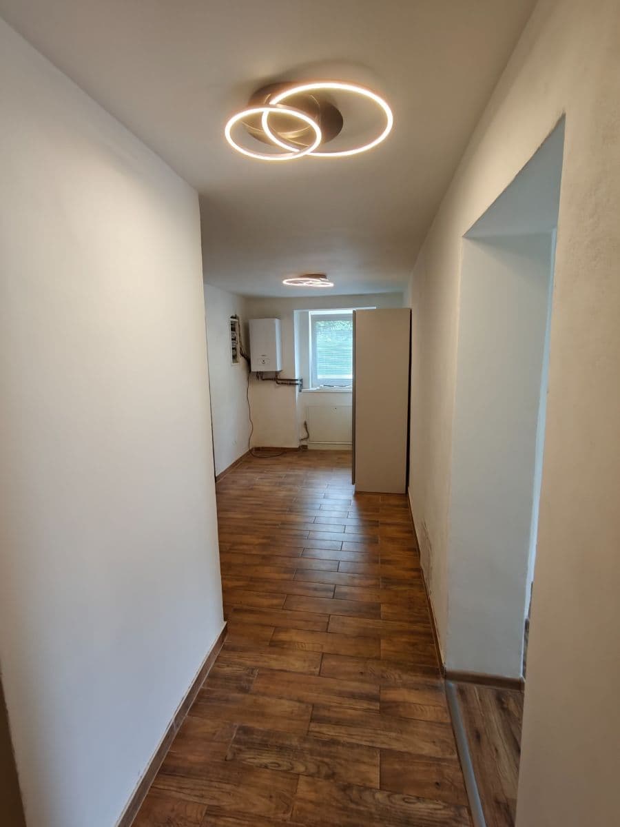 Pronájem bytu 3+kk 90 m², U Šamotky, Liberec, Liberecký kraj Pronájem bytu 3+kk 90 m², U Šamotky, Liberec, Liberecký kraj