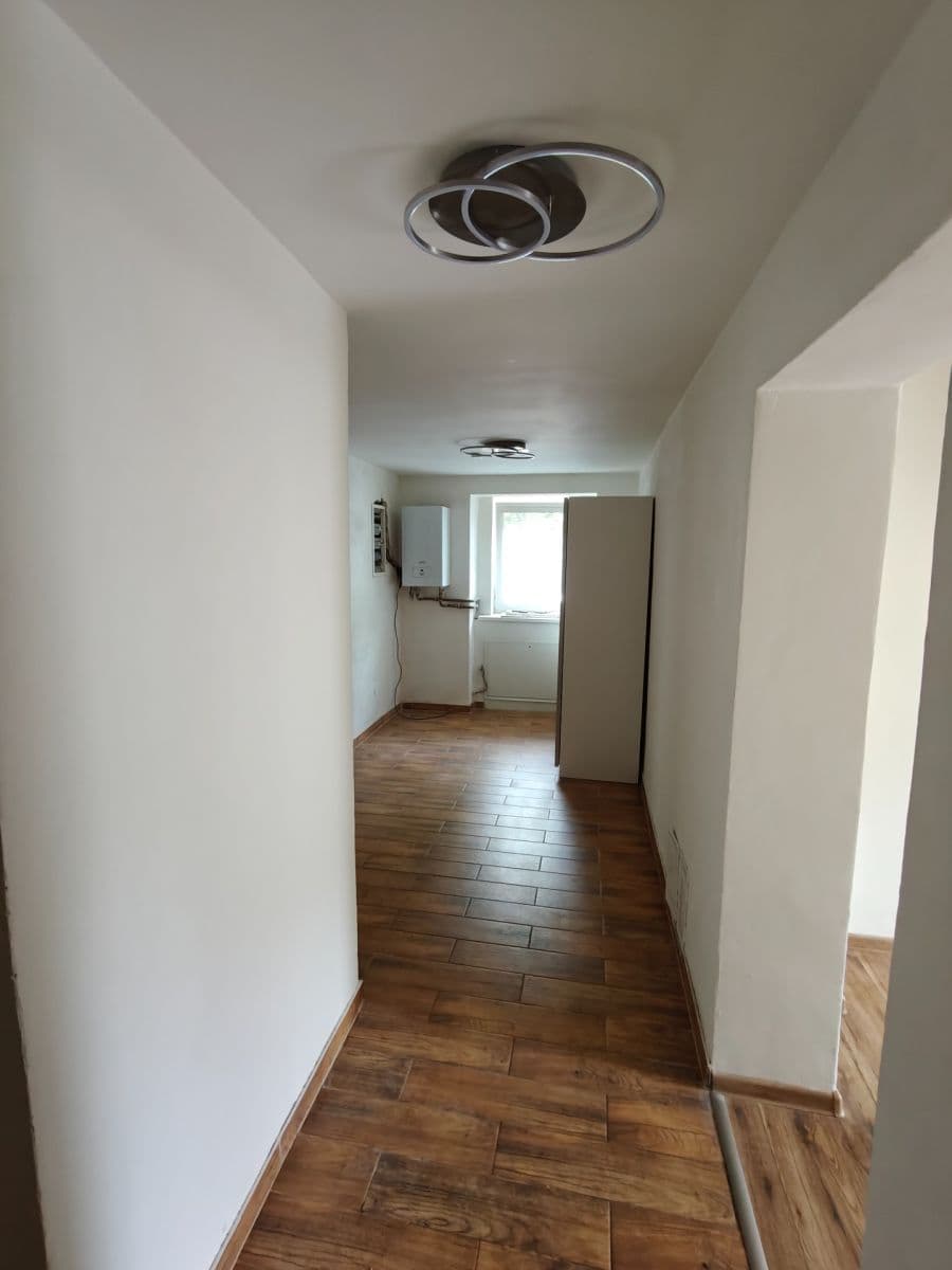 Pronájem bytu 3+kk 90 m², U Šamotky, Liberec, Liberecký kraj Pronájem bytu 3+kk 90 m², U Šamotky, Liberec, Liberecký kraj