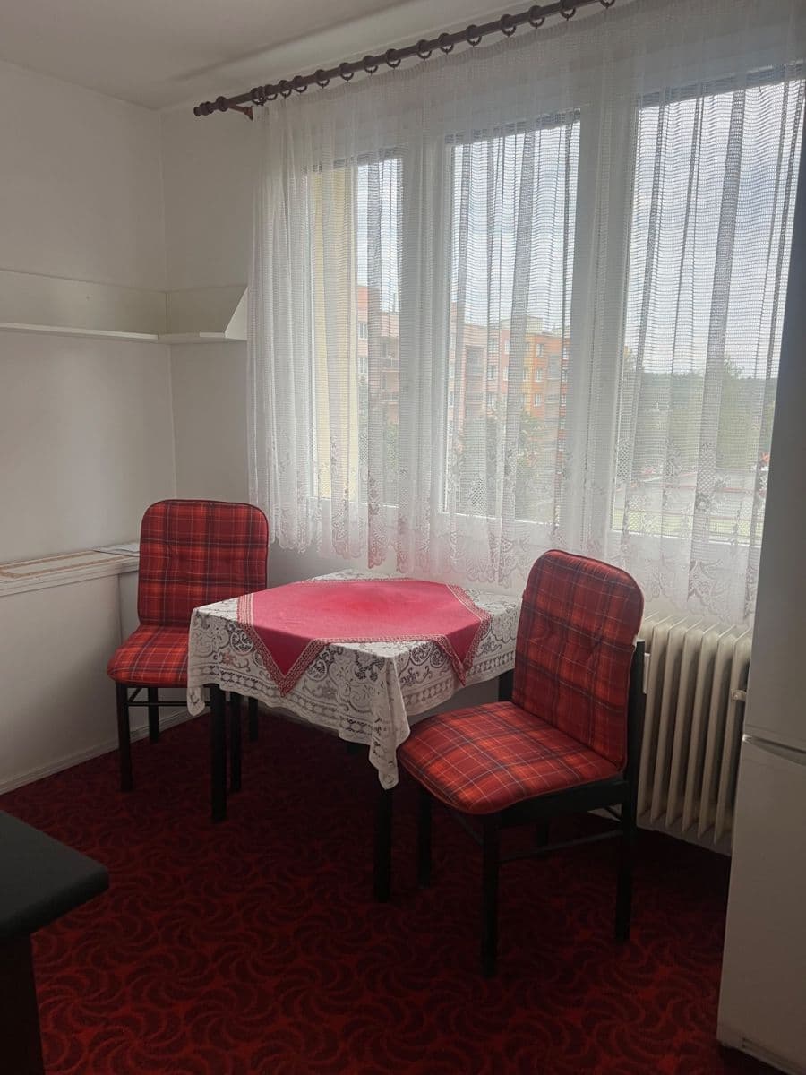 Pronájem bytu 2+1 63 m², Sokolovská, Dobřany, Plzeňský kraj Pronájem bytu 2+1 63 m², Sokolovská, Dobřany, Plzeňský kraj