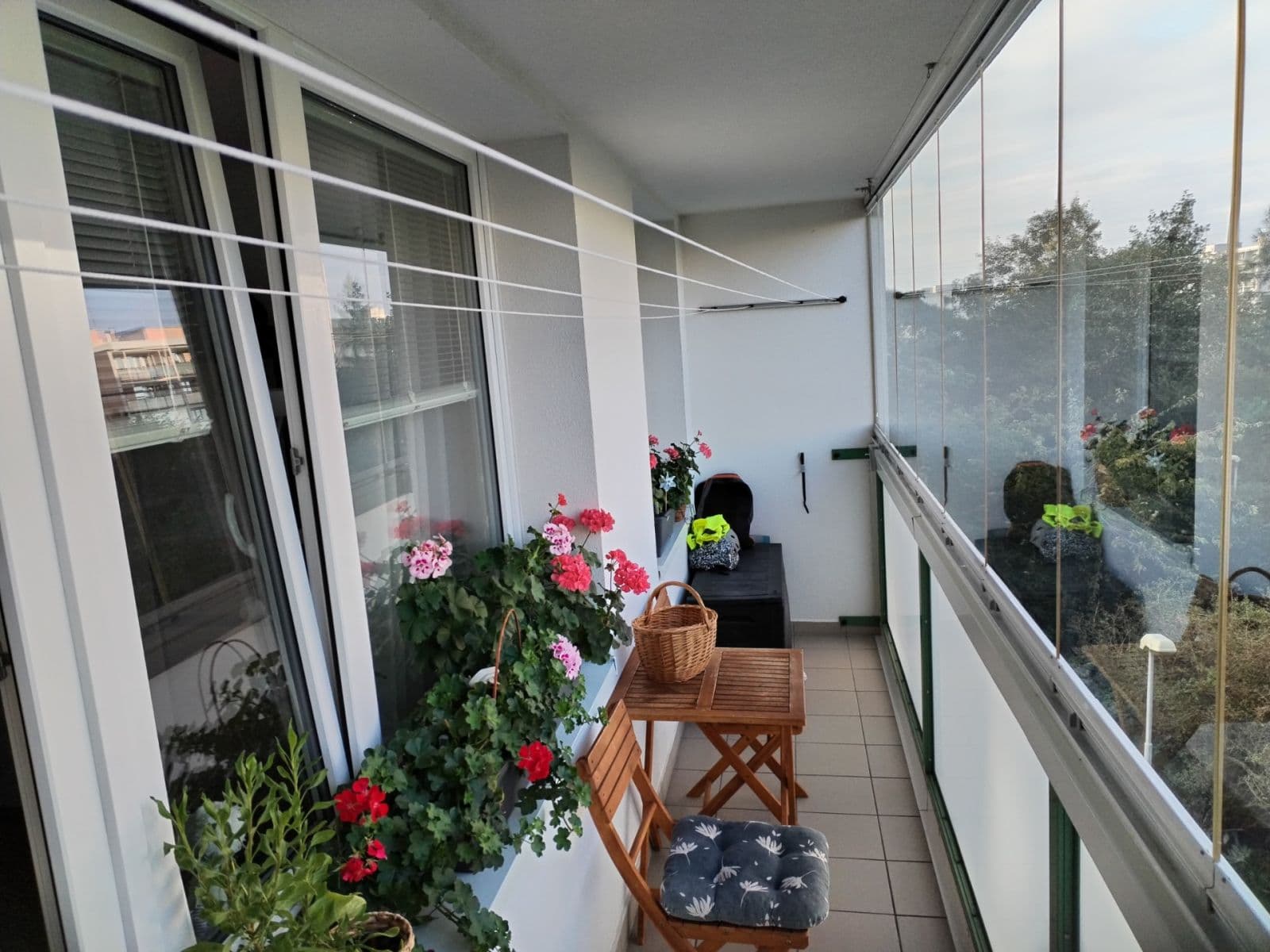 Prodej bytu 3+1 81 m², Nechvílova, Praha, Praha Prodej bytu 3+1 81 m², Nechvílova, Praha, Praha