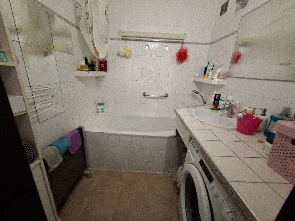 Prodej bytu 3+1 81 m², Nechvílova, Praha, Praha Prodej bytu 3+1 81 m², Nechvílova, Praha, Praha