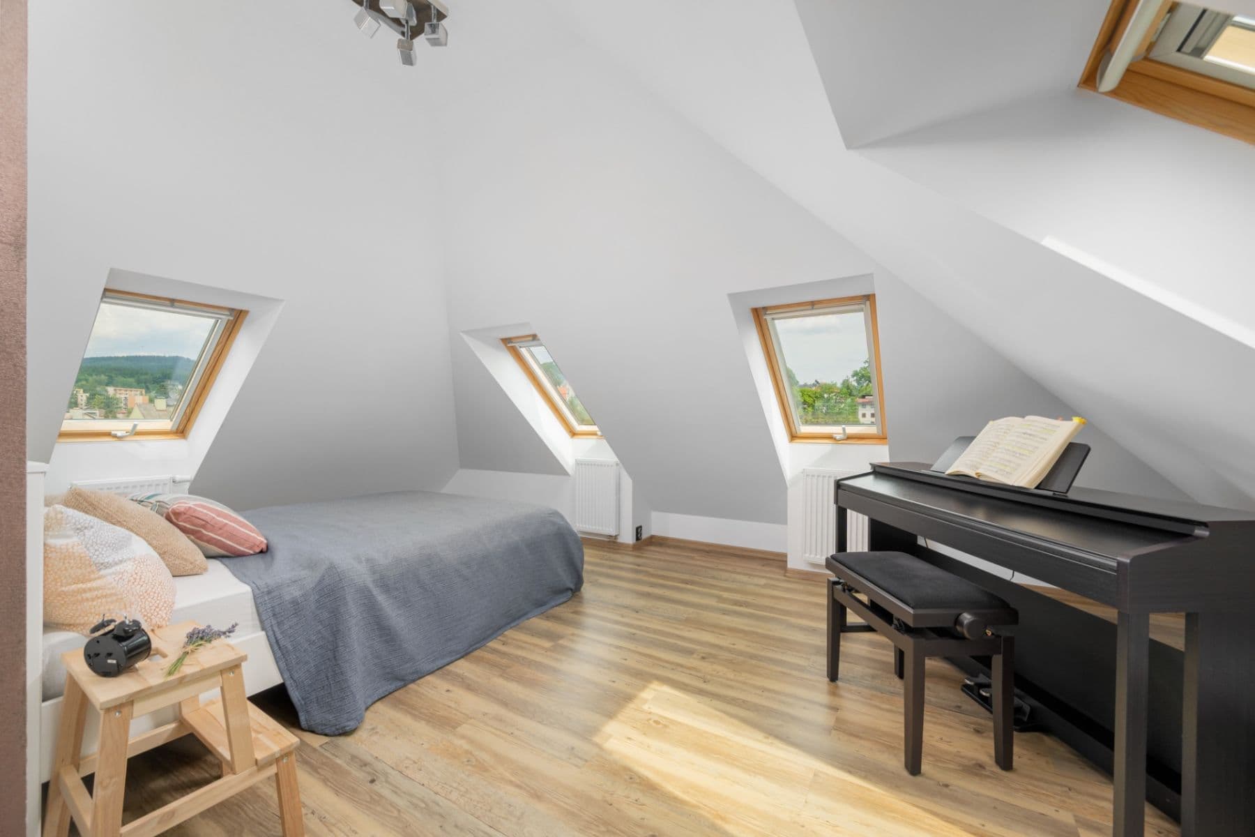 Prodej bytu 3+kk 96 m², Na Valech, Liberec, Liberecký kraj Prodej bytu 3+kk 96 m², Na Valech, Liberec, Liberecký kraj