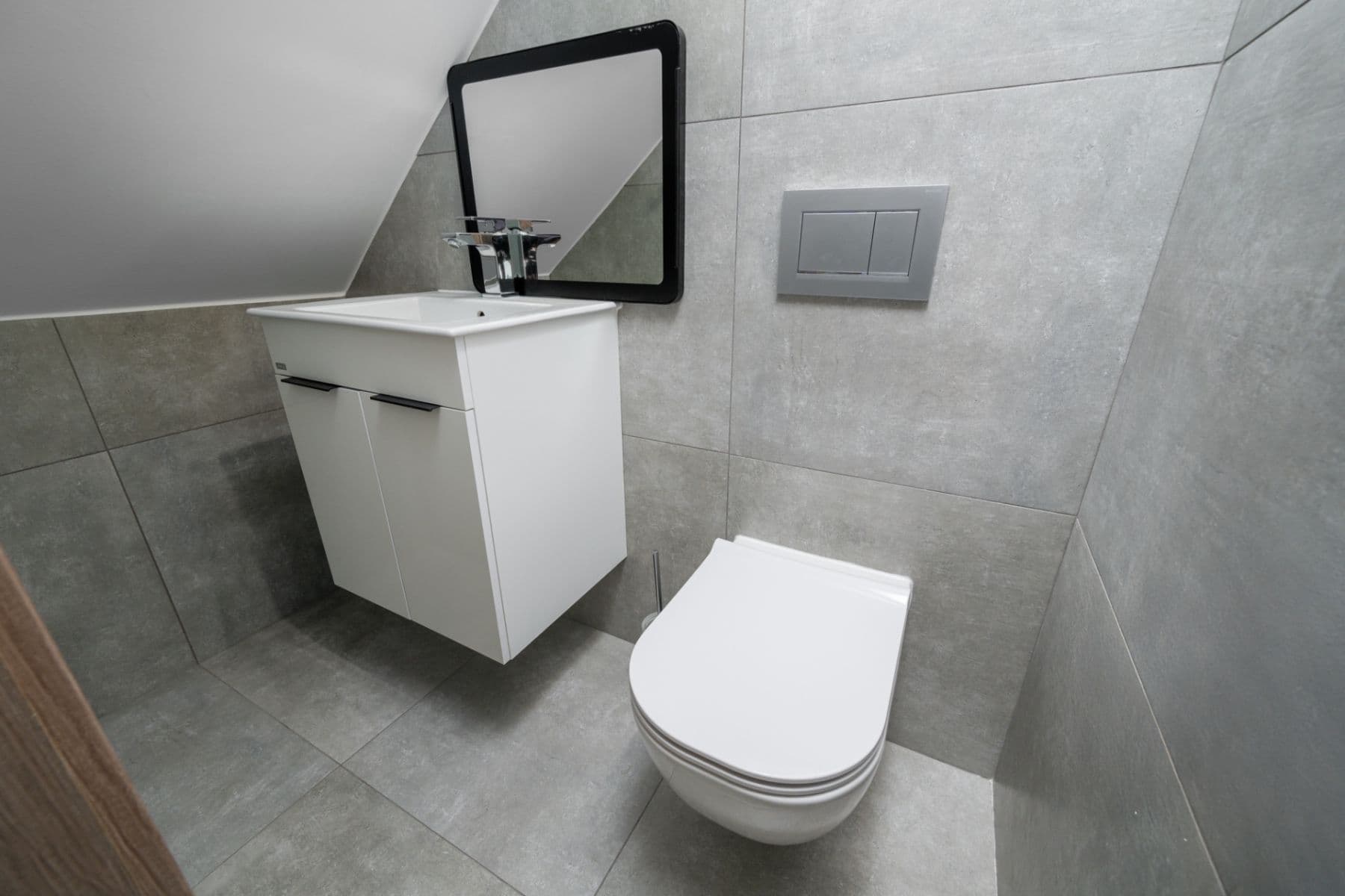 Prodej bytu 3+kk 96 m², Na Valech, Liberec, Liberecký kraj Prodej bytu 3+kk 96 m², Na Valech, Liberec, Liberecký kraj