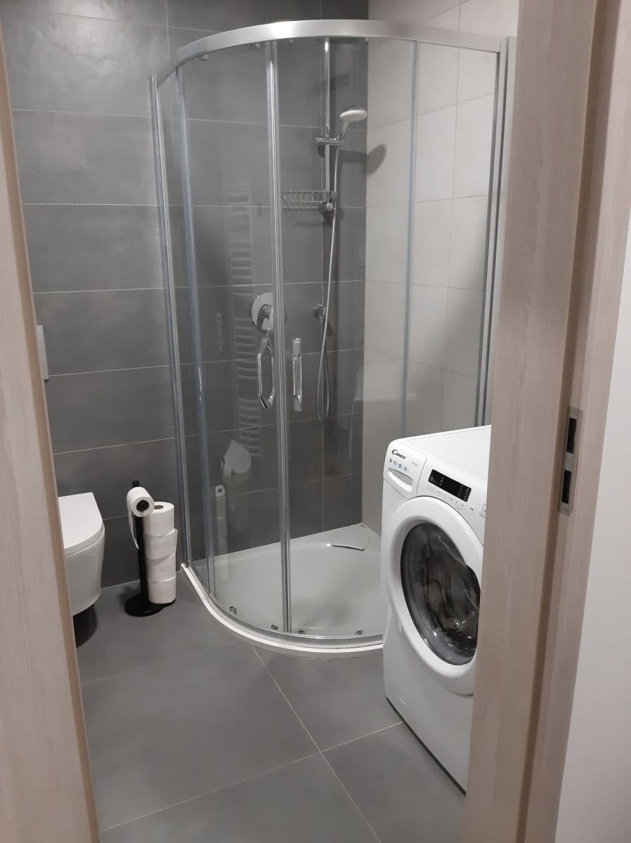 Pronájem bytu 1+kk 32 m², Frištenského, Olomouc, Olomoucký kraj Pronájem bytu 1+kk 32 m², Frištenského, Olomouc, Olomoucký kraj