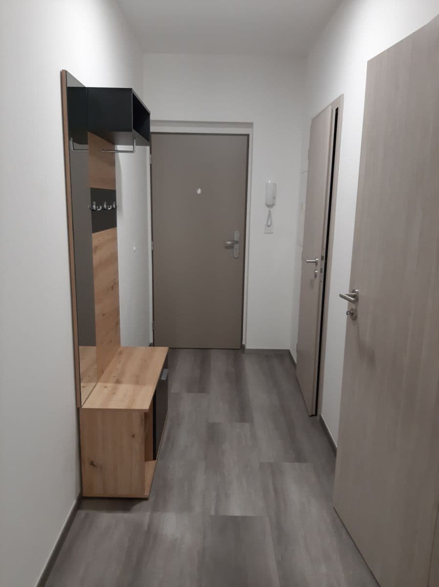 Pronájem bytu 1+kk 32 m², Frištenského, Olomouc, Olomoucký kraj Pronájem bytu 1+kk 32 m², Frištenského, Olomouc, Olomoucký kraj