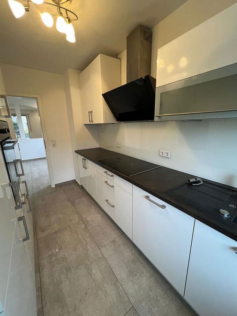 Prodej domu 190 m², pozemek 580 m², Herne, Severní Porýní-Vestfálsko Prodej domu 190 m², pozemek 580 m², Herne, Severní Porýní-Vestfálsko