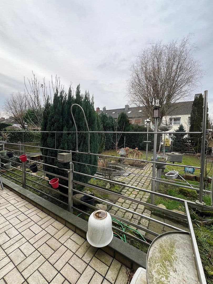 Prodej domu 190 m², pozemek 580 m², Herne, Severní Porýní-Vestfálsko Prodej domu 190 m², pozemek 580 m², Herne, Severní Porýní-Vestfálsko