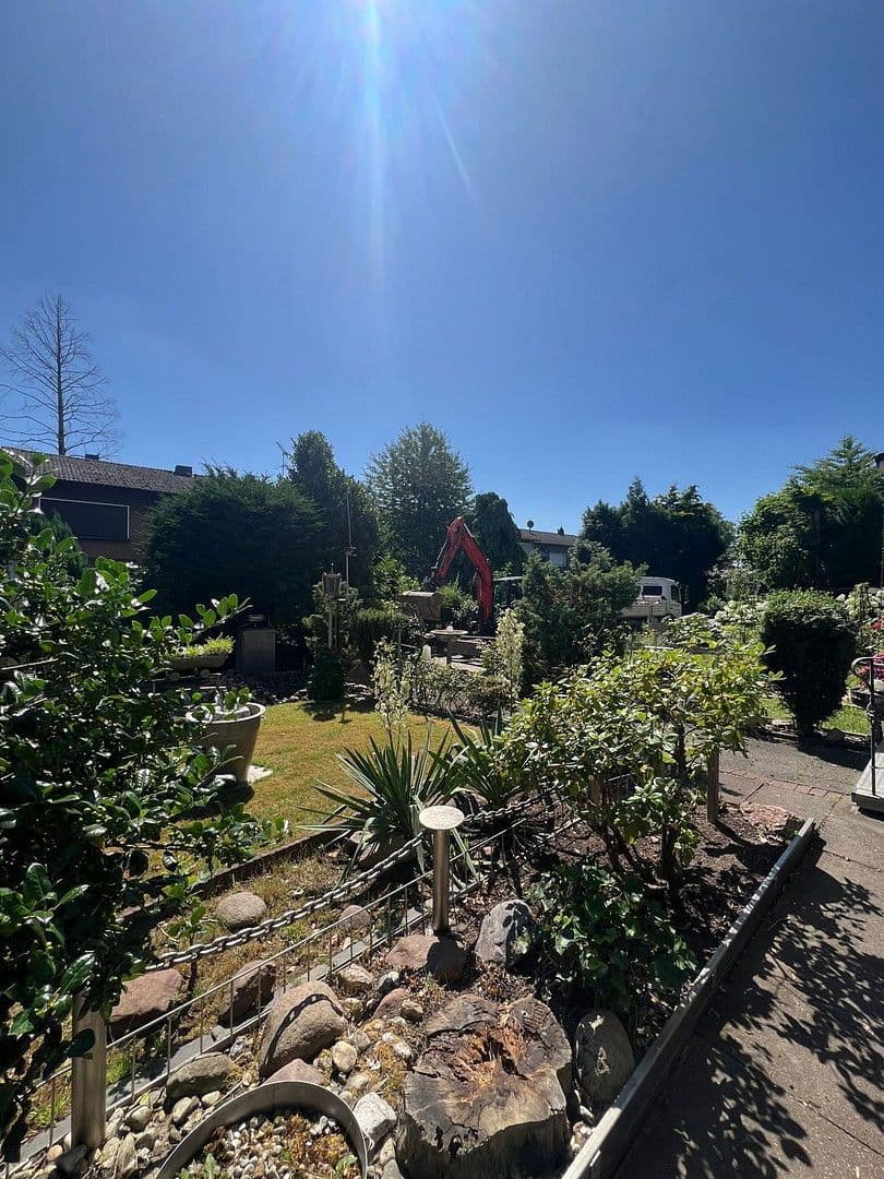 Prodej domu 190 m², pozemek 580 m², Herne, Severní Porýní-Vestfálsko Prodej domu 190 m², pozemek 580 m², Herne, Severní Porýní-Vestfálsko