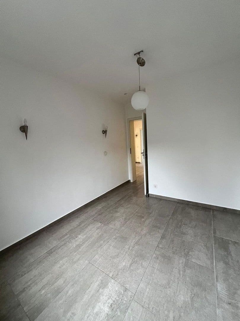 Prodej domu 190 m², pozemek 580 m², Herne, Severní Porýní-Vestfálsko Prodej domu 190 m², pozemek 580 m², Herne, Severní Porýní-Vestfálsko