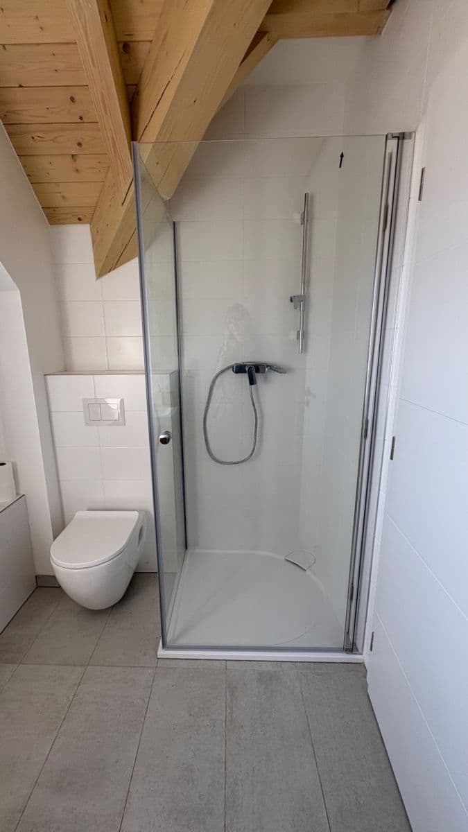 Pronájem bytu 1+kk 31 m², Národních hrdinů, Praha, Praha Pronájem bytu 1+kk 31 m², Národních hrdinů, Praha, Praha