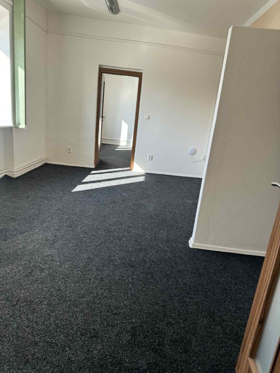 Pronájem kanceláře 45 m², Sokolova, Brno, Jihomoravský kraj Pronájem kanceláře 45 m², Sokolova, Brno, Jihomoravský kraj