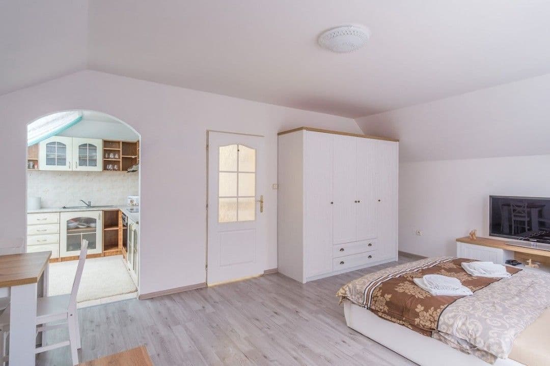 Prodej domu 440 m², pozemek 913 m², Údolní, Úštěk, Ústecký kraj Prodej domu 440 m², pozemek 913 m², Údolní, Úštěk, Ústecký kraj