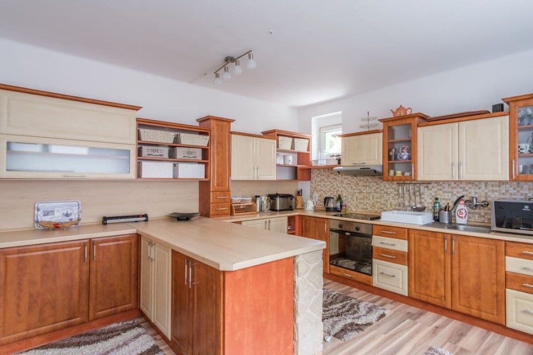 Prodej domu 440 m², pozemek 913 m², Údolní, Úštěk, Ústecký kraj Prodej domu 440 m², pozemek 913 m², Údolní, Úštěk, Ústecký kraj