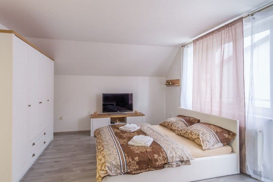 Prodej domu 440 m², pozemek 913 m², Údolní, Úštěk, Ústecký kraj Prodej domu 440 m², pozemek 913 m², Údolní, Úštěk, Ústecký kraj