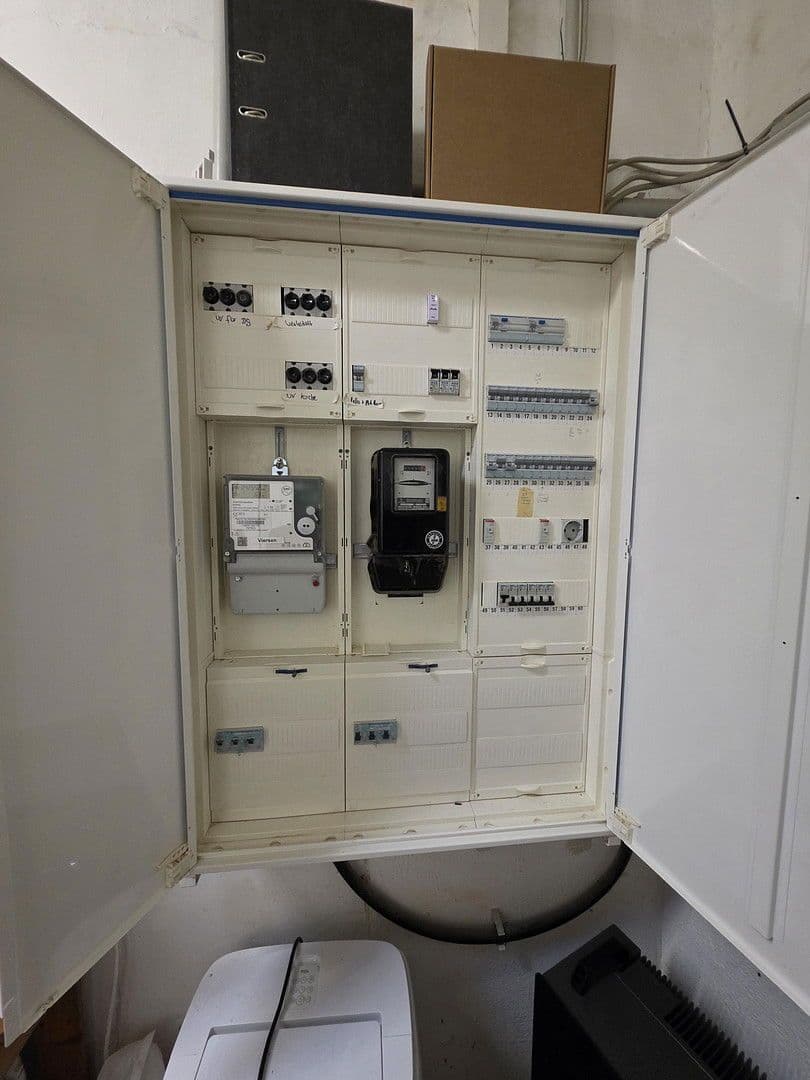 Prodej domu 310 m², pozemek 552 m², Süchtelner Straße 46, Viersen, Severní Porýní-Vestfálsko Prodej domu 310 m², pozemek 552 m², Süchtelner Straße 46, Viersen, Severní Porýní-Vestfálsko