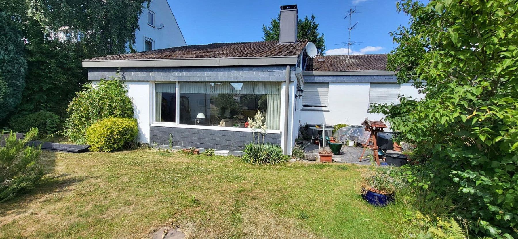 Prodej domu 175 m², pozemek 803 m², Solingen, Severní Porýní-Vestfálsko Prodej domu 175 m², pozemek 803 m², Solingen, Severní Porýní-Vestfálsko