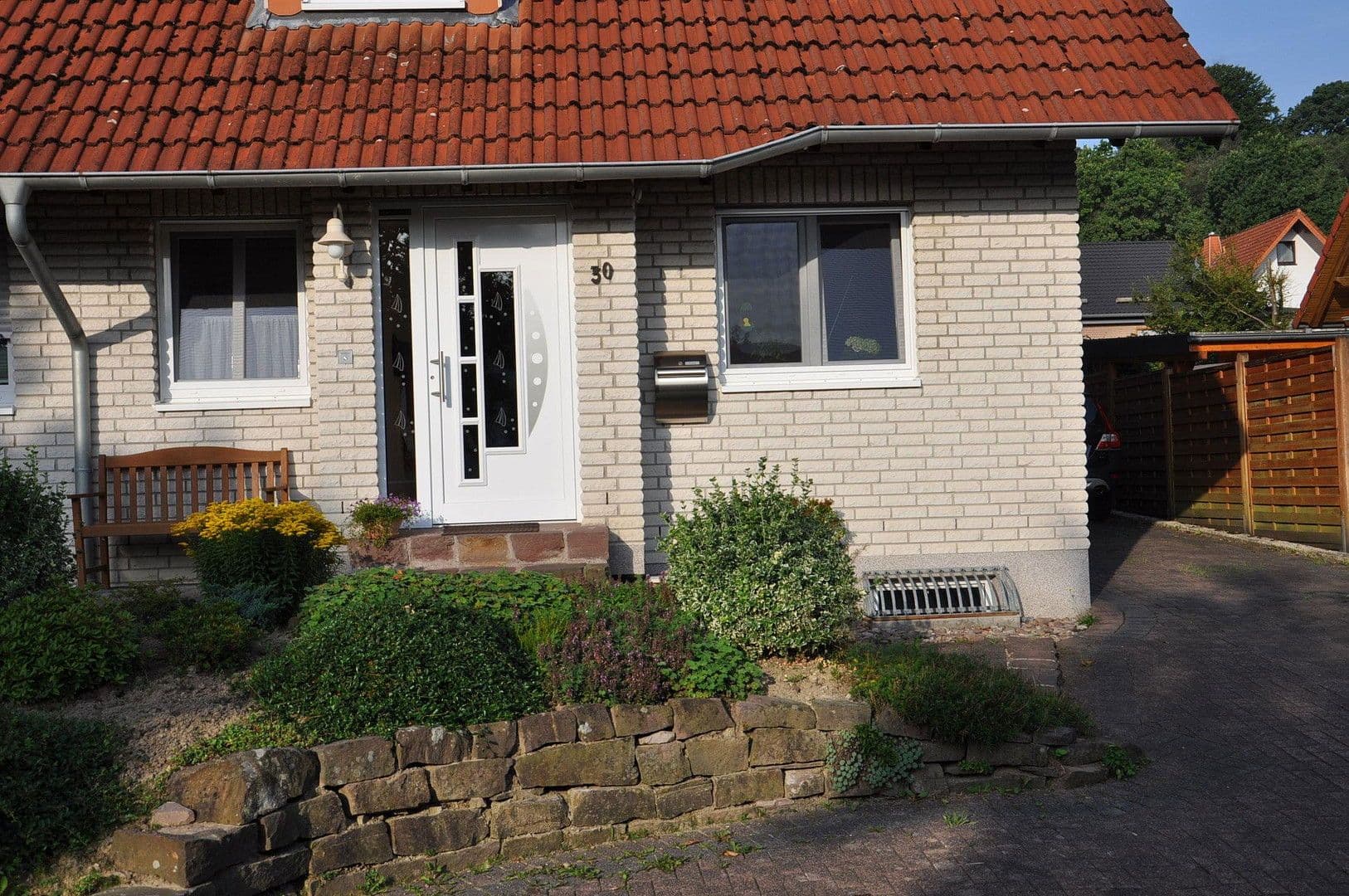 Prodej domu 115 m², pozemek 307 m², Altenbeken, Severní Porýní-Vestfálsko Prodej domu 115 m², pozemek 307 m², Altenbeken, Severní Porýní-Vestfálsko