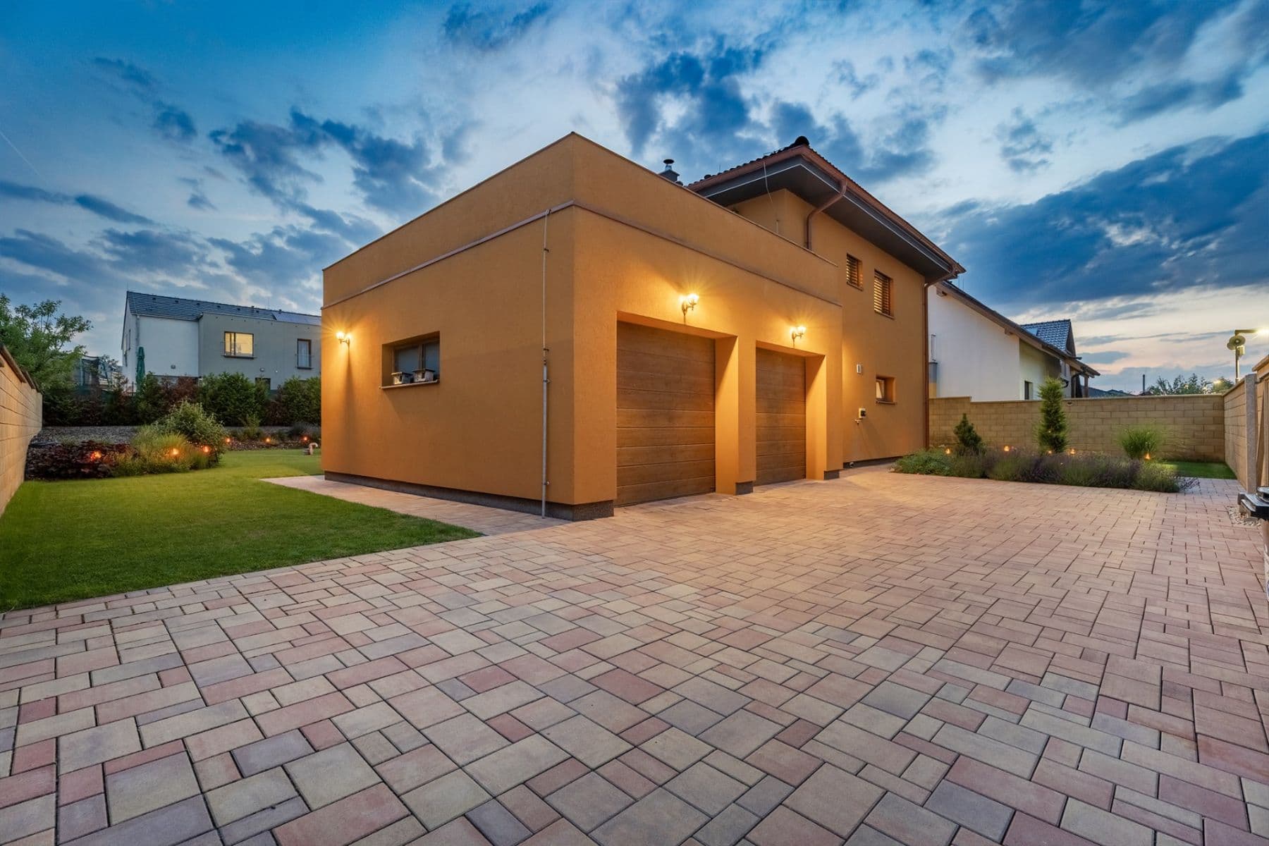 Prodej domu 229 m², pozemek 834 m², U Skalky, Veleň, Středočeský kraj Prodej domu 229 m², pozemek 834 m², U Skalky, Veleň, Středočeský kraj