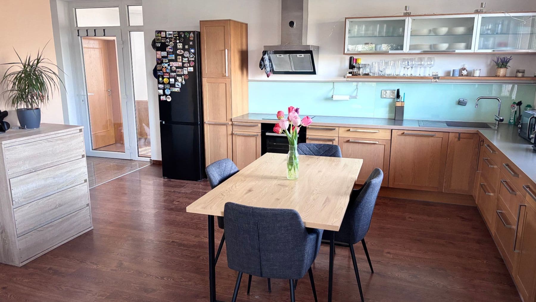 Prodej domu 222 m², pozemek 1.115 m², Oslov, Jihočeský kraj Prodej domu 222 m², pozemek 1.115 m², Oslov, Jihočeský kraj