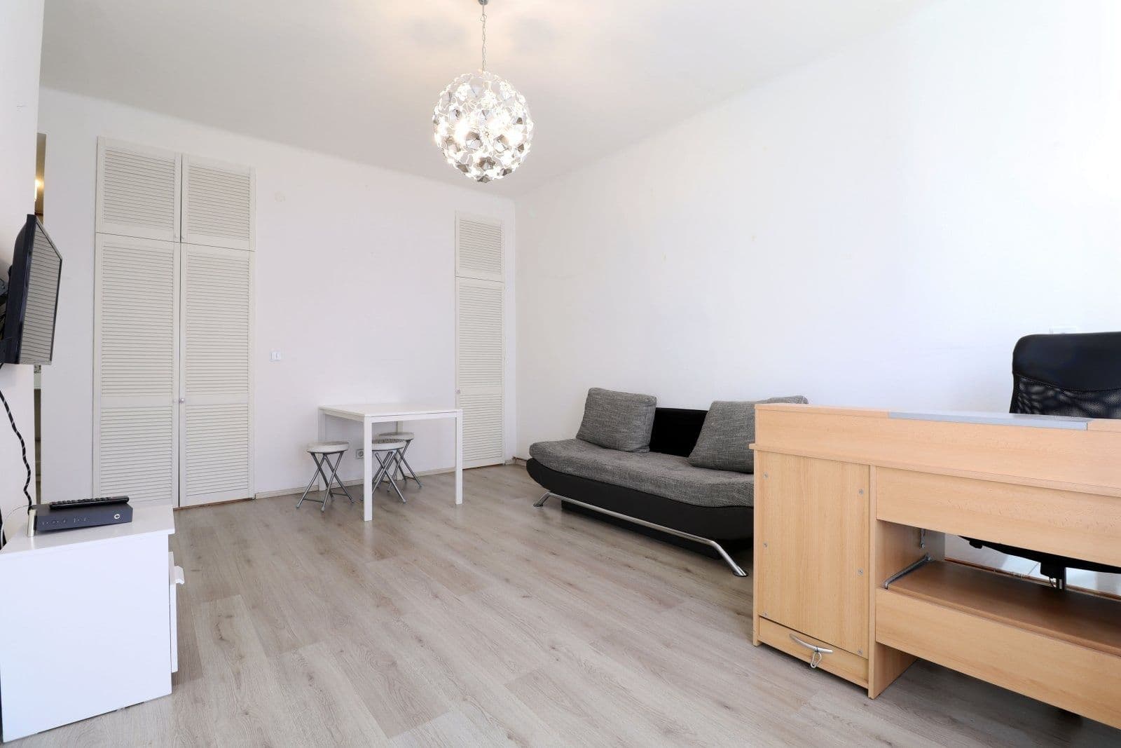 Pronájem bytu 2+kk 47 m², 5. května, Praha, Praha Pronájem bytu 2+kk 47 m², 5. května, Praha, Praha