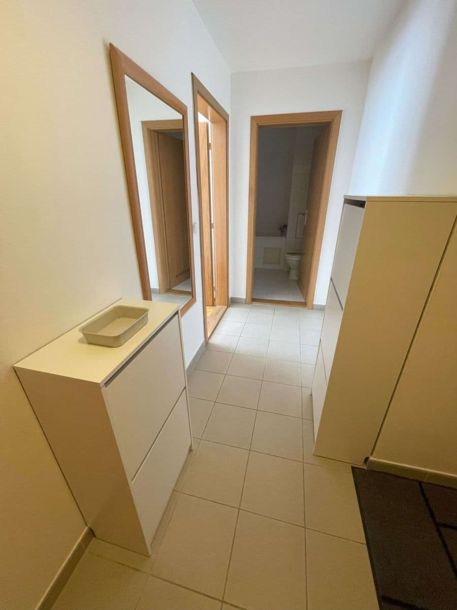 Pronájem bytu 1+kk 34 m², Počernická, Praha, Praha Pronájem bytu 1+kk 34 m², Počernická, Praha, Praha