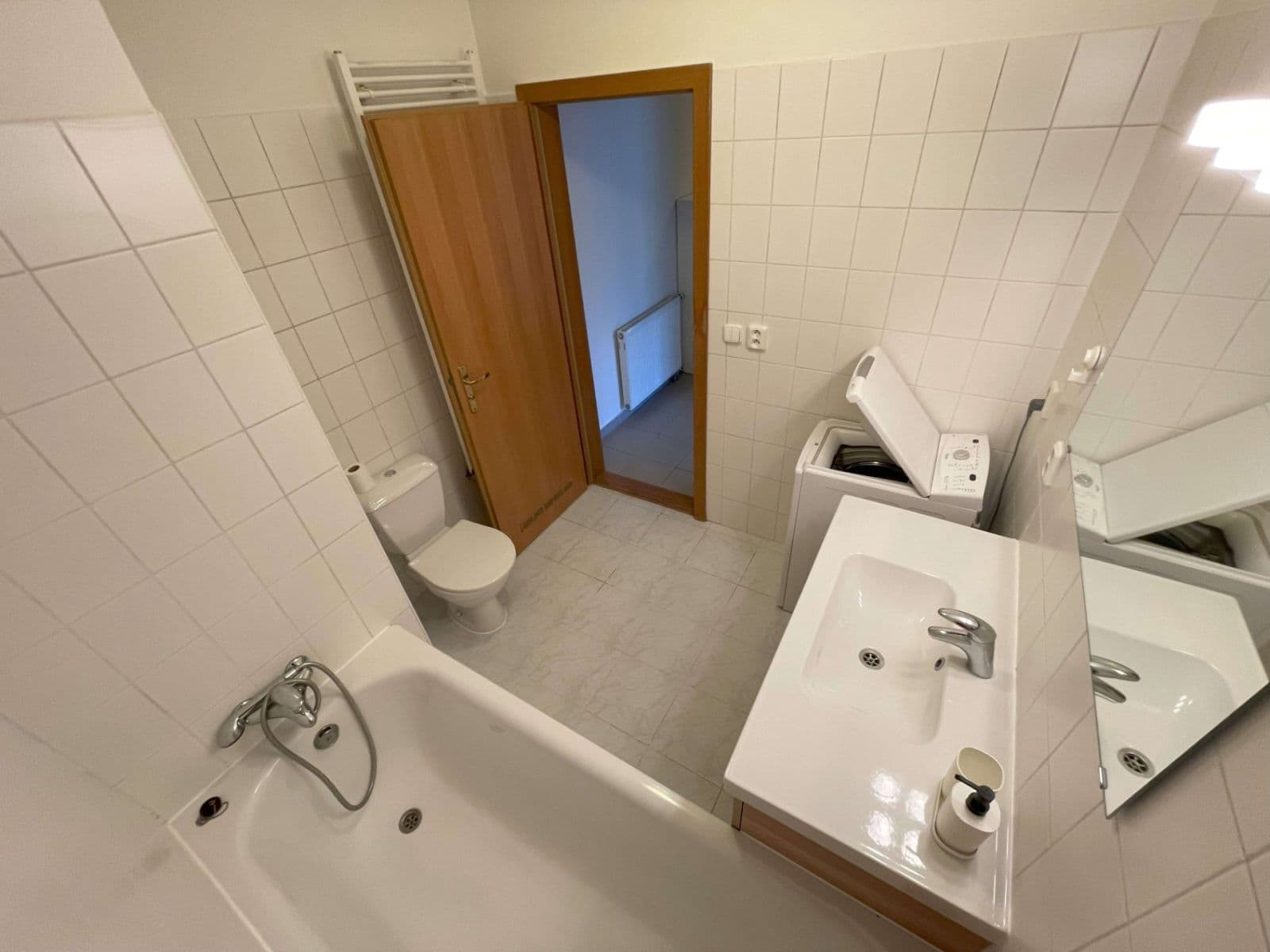 Pronájem bytu 1+kk 34 m², Počernická, Praha, Praha Pronájem bytu 1+kk 34 m², Počernická, Praha, Praha