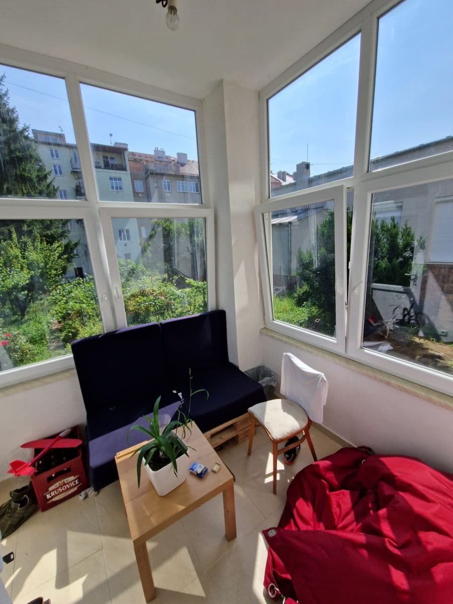 Pronájem bytu 4+1 160 m², Střední, Brno, Jihomoravský kraj Pronájem bytu 4+1 160 m², Střední, Brno, Jihomoravský kraj