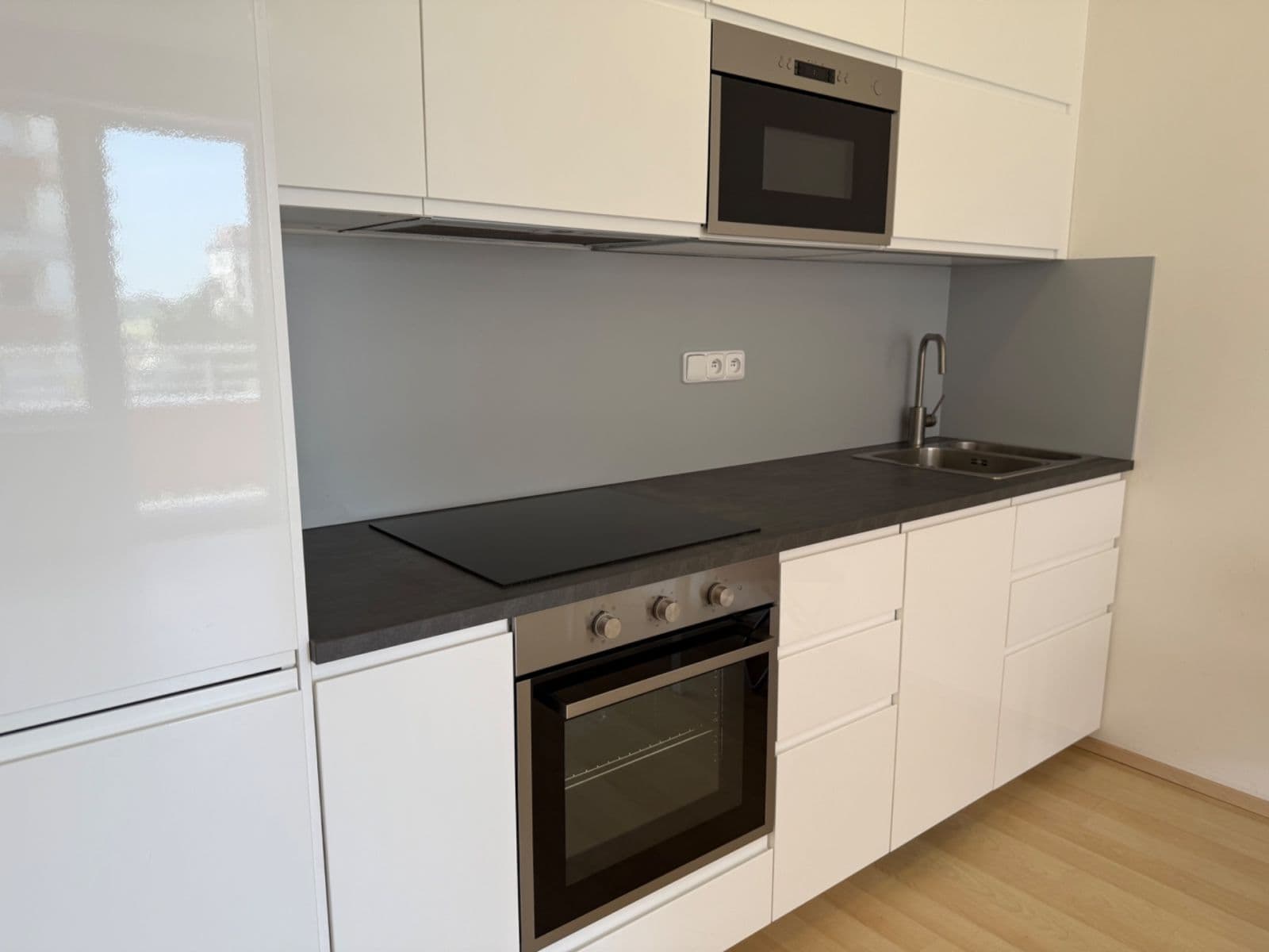 Pronájem bytu 1+kk 41 m², Pavla Beneše, Praha, Praha Pronájem bytu 1+kk 41 m², Pavla Beneše, Praha, Praha
