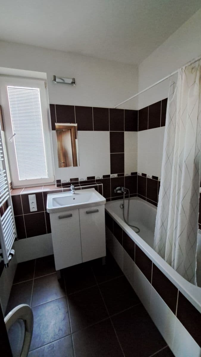 Pronájem bytu 2+kk 58 m², Sicherova, Praha, Praha Pronájem bytu 2+kk 58 m², Sicherova, Praha, Praha