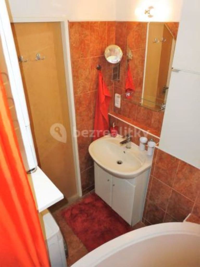 Pronájem bytu 3+1 75 m², Lešenská, Praha, Praha Pronájem bytu 3+1 75 m², Lešenská, Praha, Praha