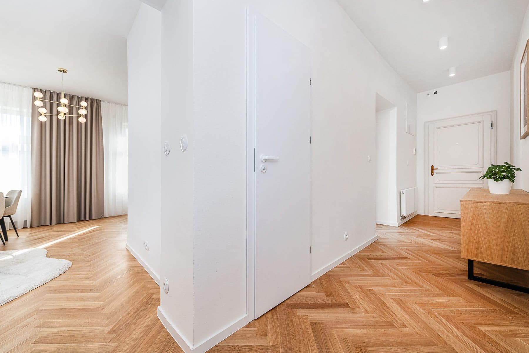 Prodej bytu 2+kk 63 m², Chodská, Praha, Praha Prodej bytu 2+kk 63 m², Chodská, Praha, Praha